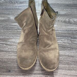 FLY London Embroidered Suede Booties‎ size 6.5 tan